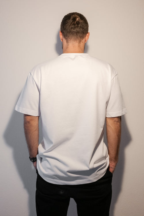 arra - essentials tee white